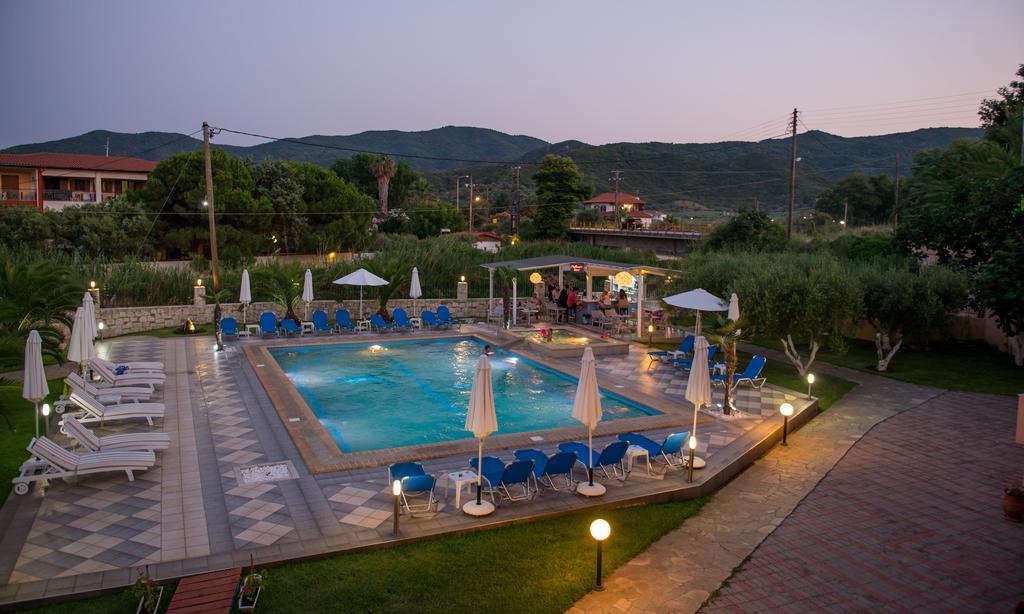 Hotel Stefani Sarti Exteriér fotografie