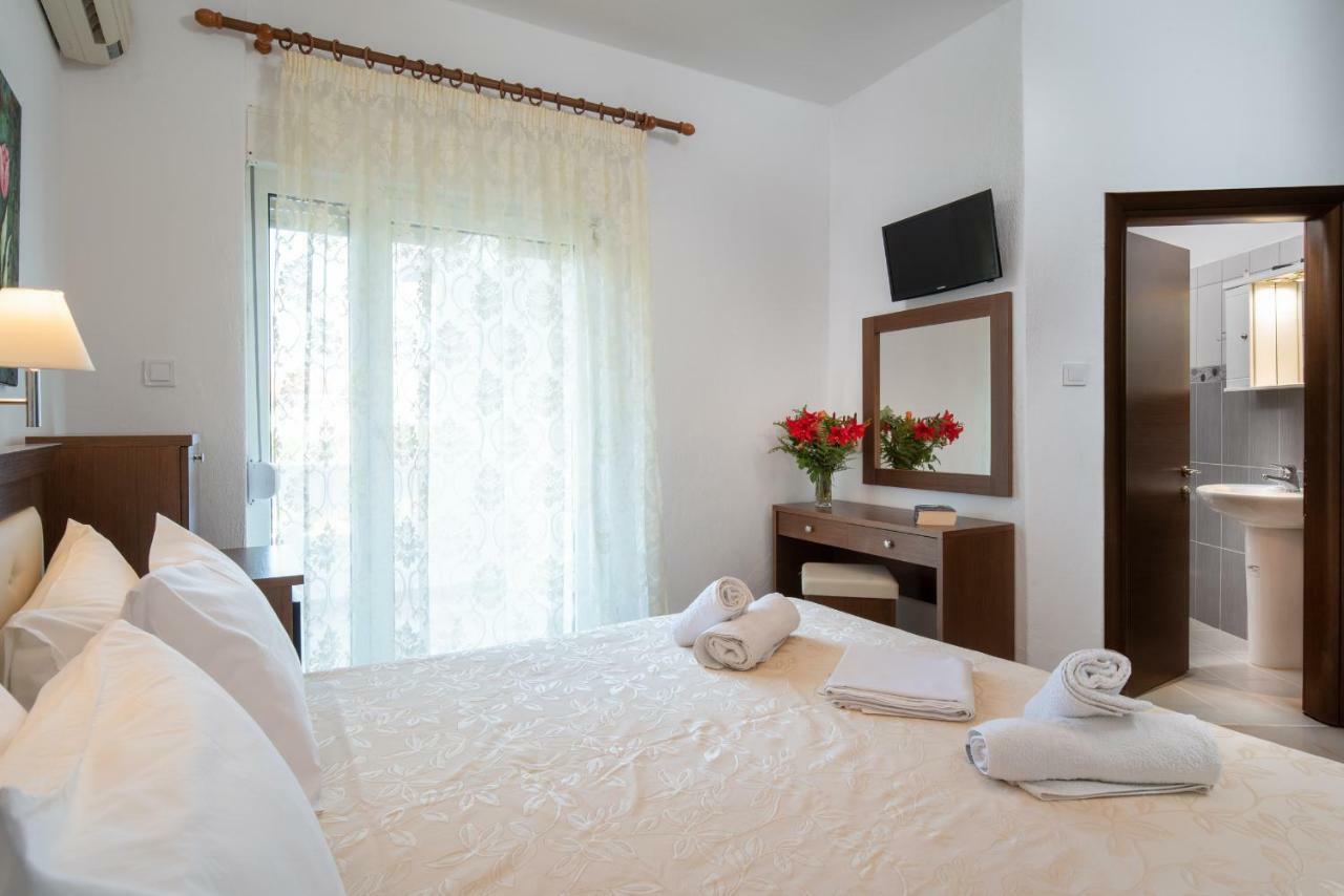 Hotel Stefani Sarti Exteriér fotografie